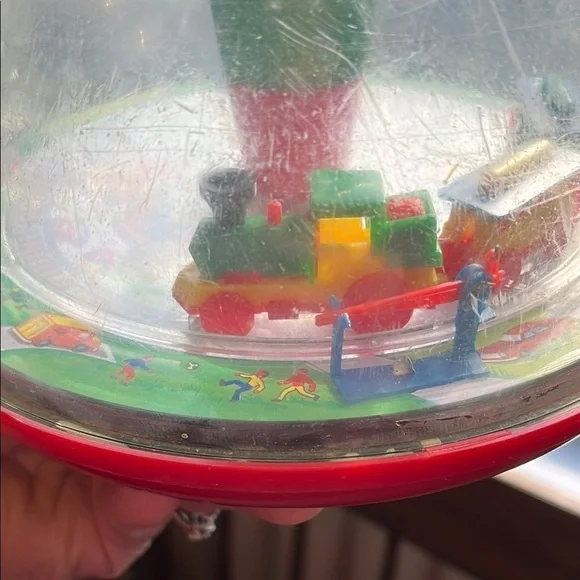 Vintage Plastic SPINNER TOY, Spinner Train Toy, USSR, 1980s - Picture 17 of 17